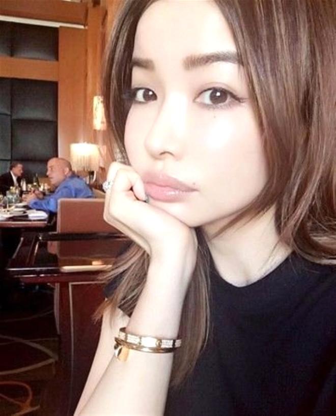 japon manken risa hirako