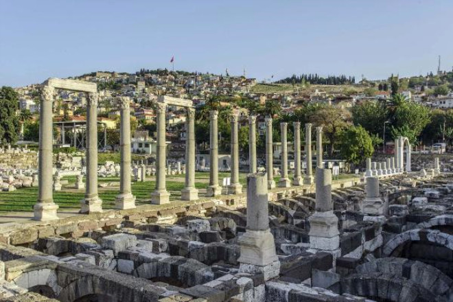 İzmir Büyükşehir’den Tarihi Kazılara Artan Destek