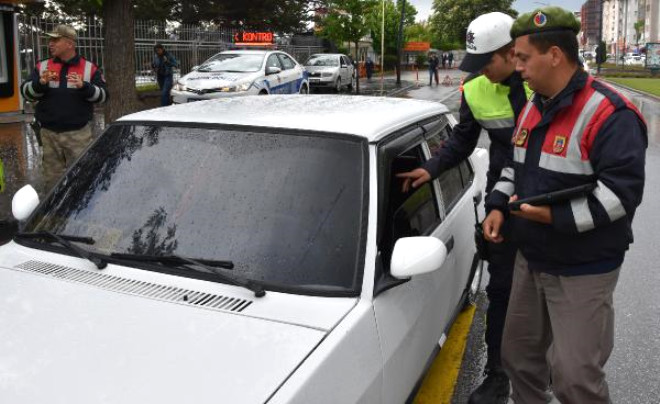 Sivas Ta Jandarma Ve Polisten Ortak Trafik Uygulaması