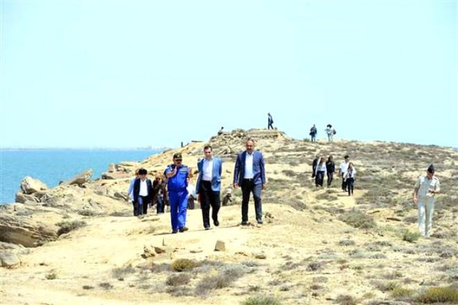 Türk Askerlerinin Esir Tutulduğu Nargin Adası İlk Kez Ziyaret Edildi