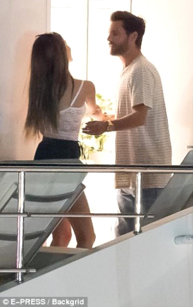 Kardashian'ların İlişki Bağımlısı Damadı Her Gün Başka Bir Kadınla!