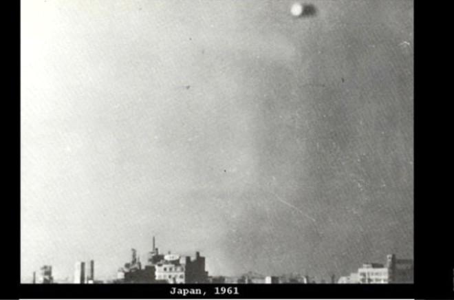 Uzaylılar ve Paranormal Olaylar Gerçekten Var mı?