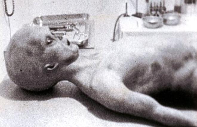 Uzaylılar ve Paranormal Olaylar Gerçekten Var mı?