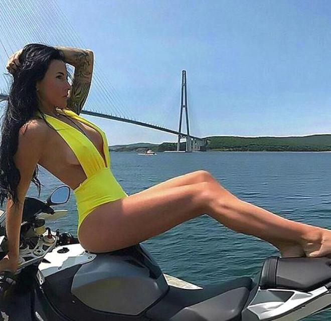 Ateşli Motorcu Olarak Ünlenen Olga Pronina Hayatını Kaybetti