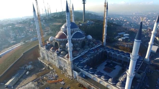 Camlica Camii Nde Ayni Anda 63 Bin Kisi Namaz Kilabilecek Foto Galerisi