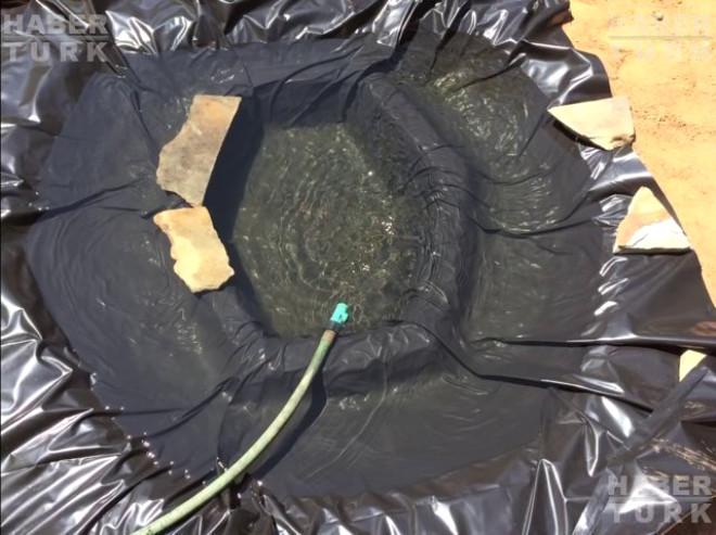 150 Bin Pet Şişe ile Yüzen Ada Yaptı