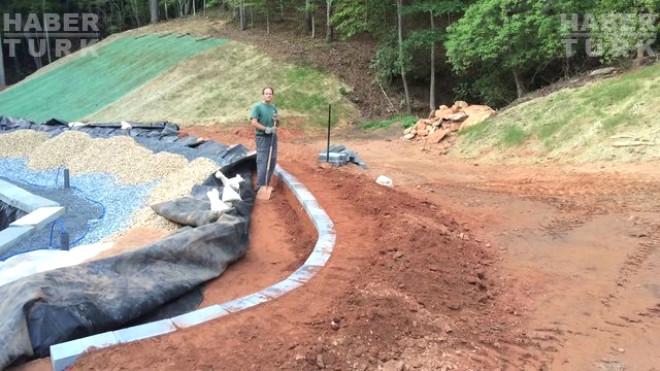 150 Bin Pet Şişe ile Yüzen Ada Yaptı