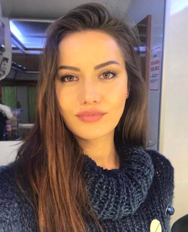 Hangi Ünlü Kaç Yabancı Dil Biliyor