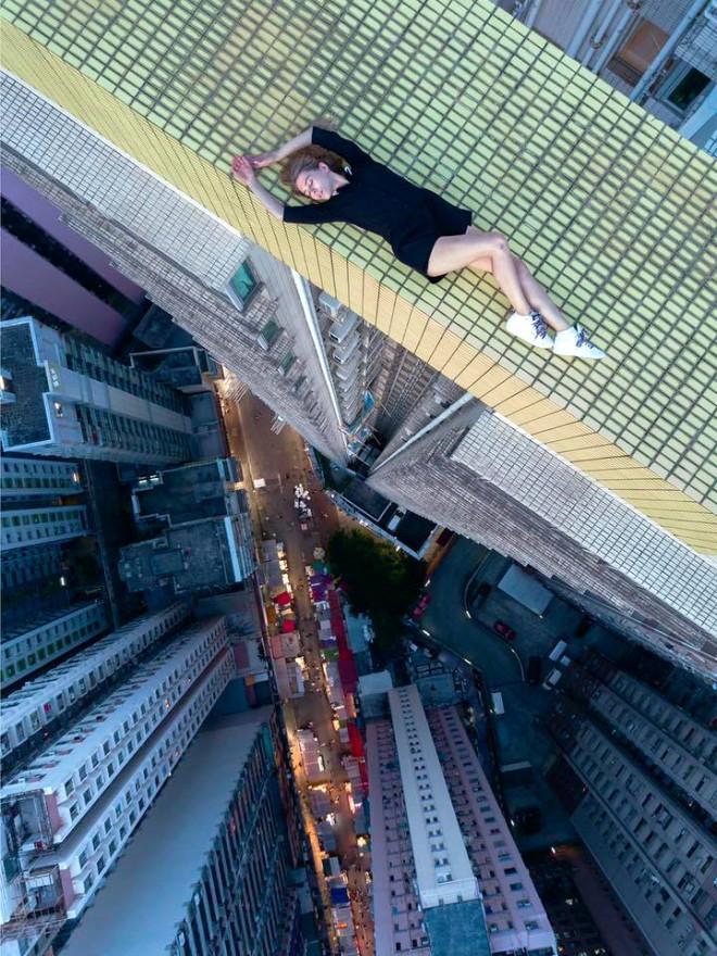 Yüksek Binaların Tepesindeki Korkusuz Fotoğrafçı: Angela Nikolau