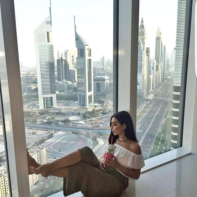 Dubai'nin Zengin Çocukları Aykırı Paylaşımlarıyla Instagram'ı Sallıyor