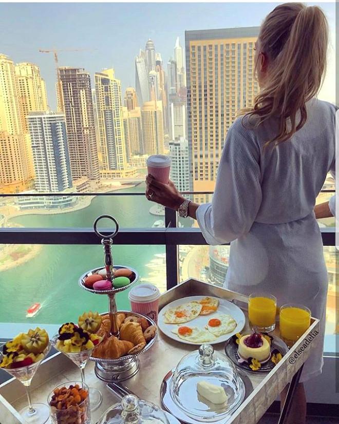 Dubai'nin Zengin Çocukları Aykırı Paylaşımlarıyla Instagram'ı Sallıyor