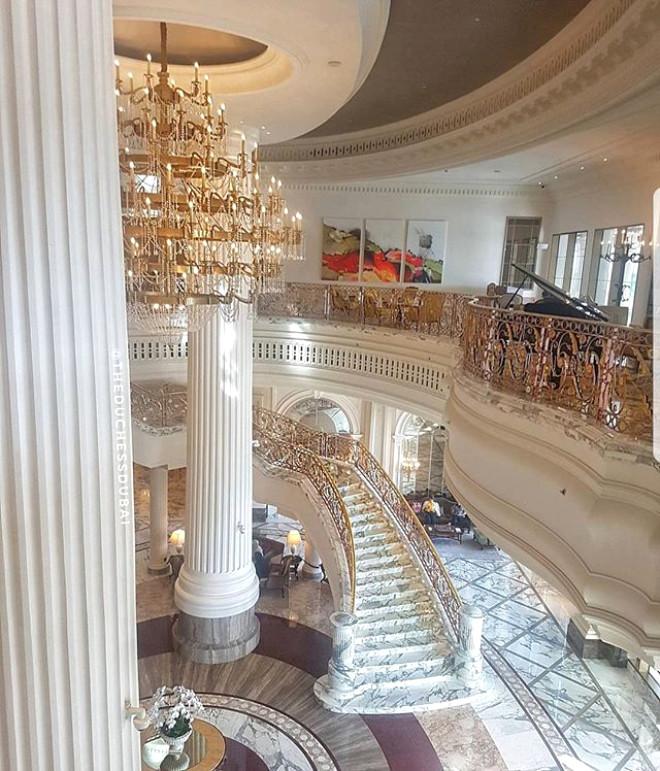Dubai'nin Zengin Çocukları Aykırı Paylaşımlarıyla Instagram'ı Sallıyor