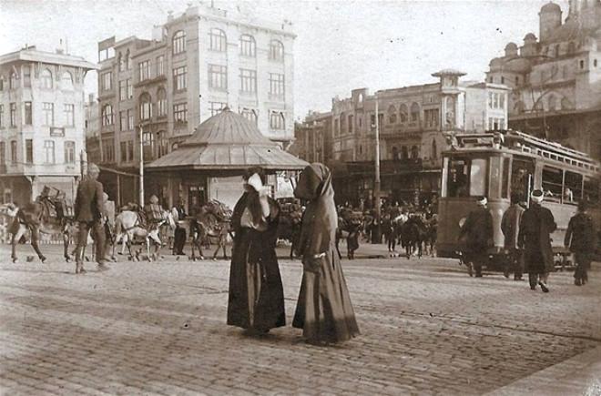 Eski İstanbul'dan Daha Önce Hiç Görmediğiniz Nostaljik Kareler