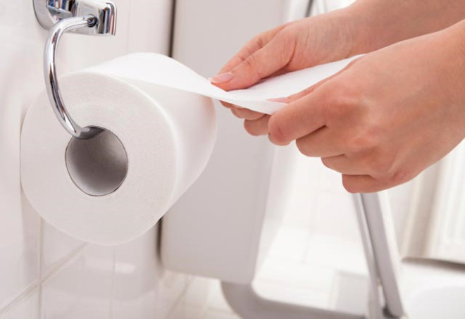 Klozete Tuvalet Kağıdı Sermek Zararlı mı?