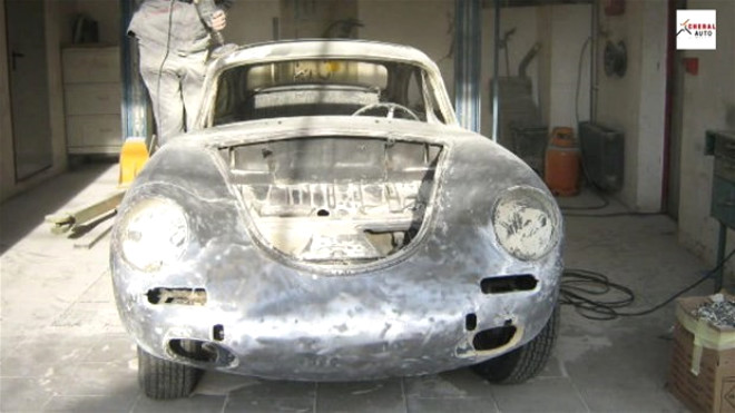 1963 Model Porsche 356 B Yenilendi! Son Hali Göz Kamaştırıyor