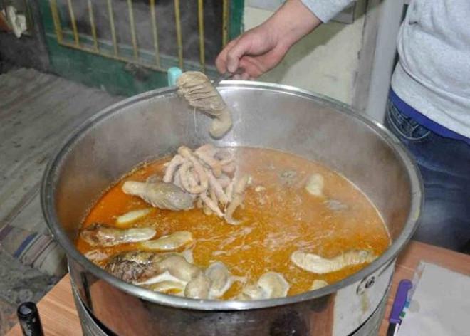 Adana'nın Vazgeçilmez Lezzeti! Günde 5 Bin Adet Yetmiyor!