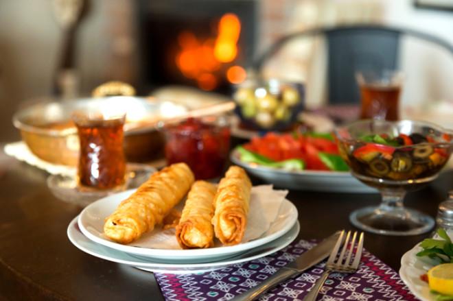 Sahurda Bunları Yiyen 24 Saat Acıkmıyor!