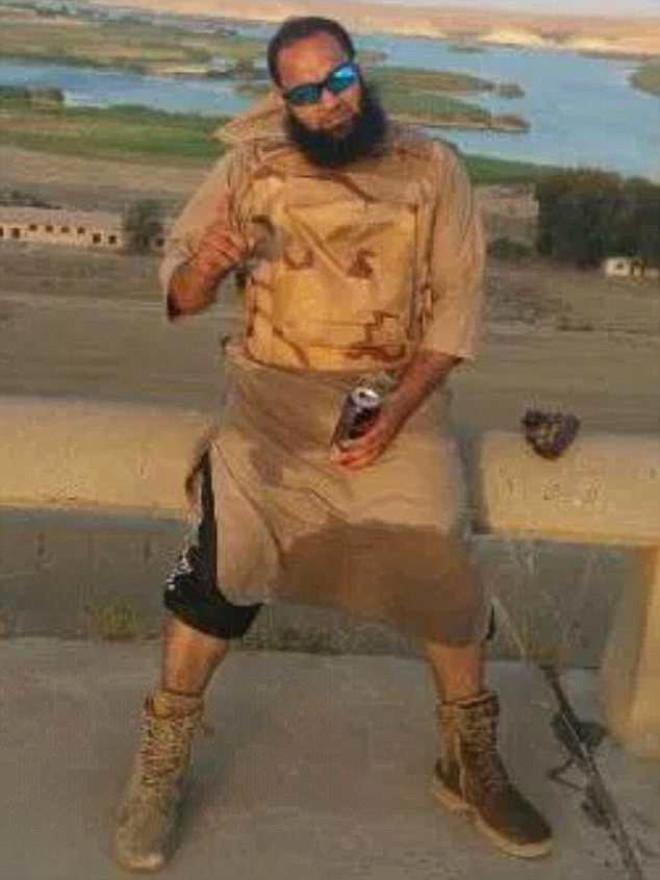 DEAŞ, Ünlü Modeli Böyle Kandırmaya Çalışmış!