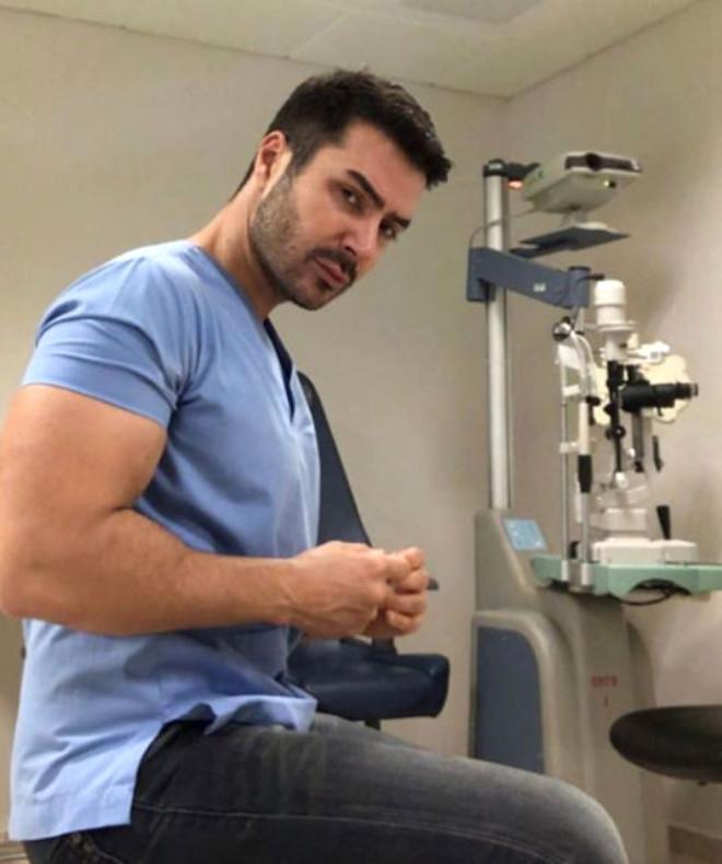 Türkiye'deki Fenomen Erkek Doktorlar Sosyal Medyayı Sallıyor