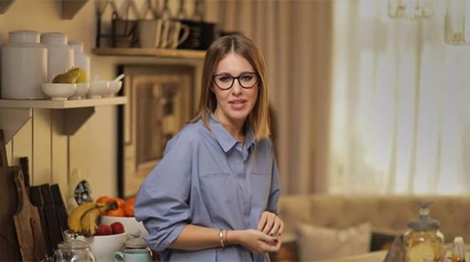 Putin'in Rakibi Kseniya Sobçak'tan Çıplak Paylaşım