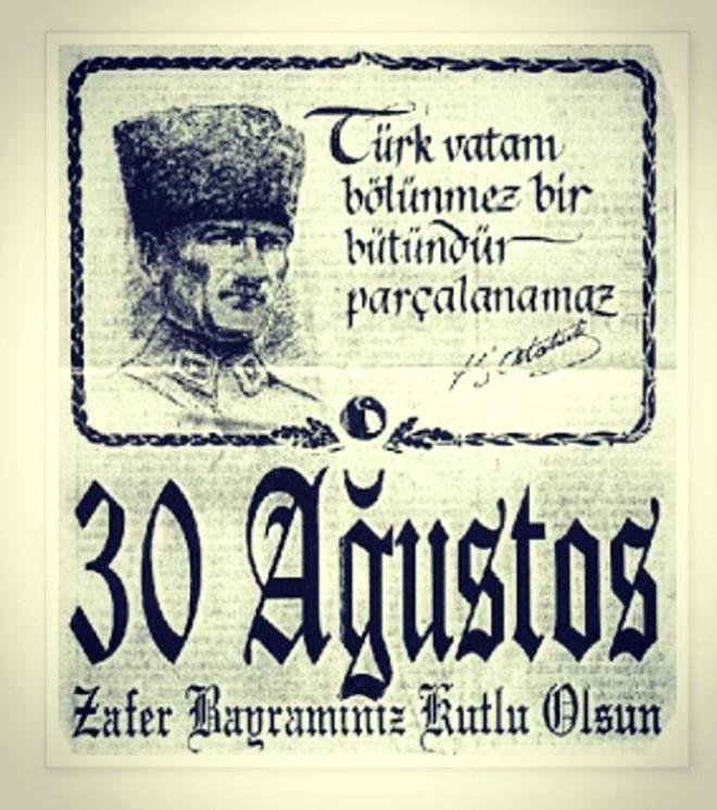 Ünlü İsimlerden 30 Ağustos Zafer Bayramı Paylaşımları