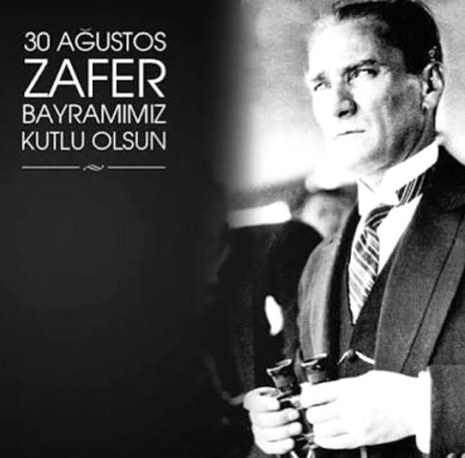 Ünlü İsimlerden 30 Ağustos Zafer Bayramı Paylaşımları