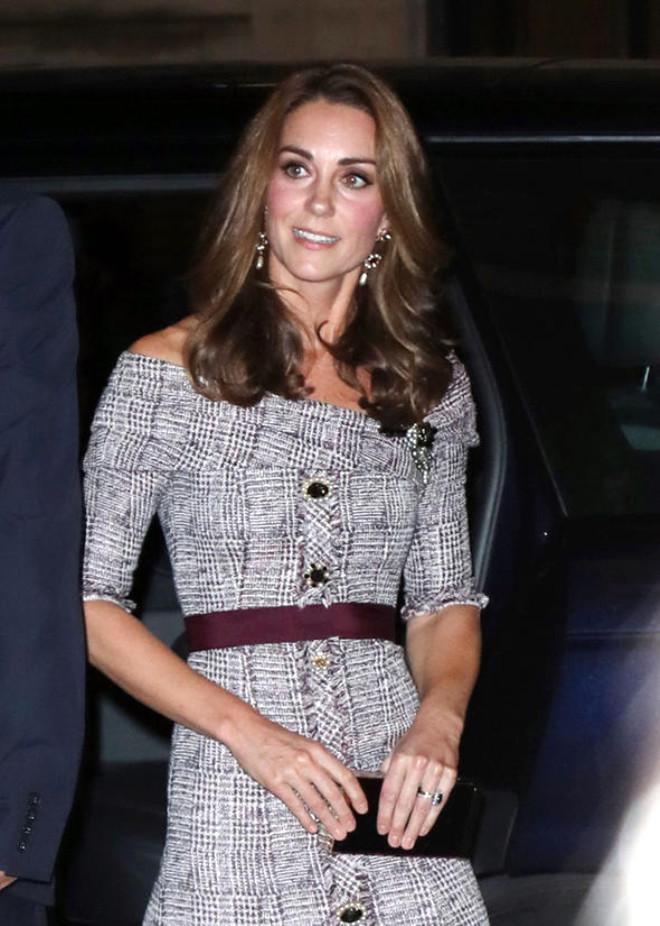 Cambridge Düşesi Kate Middleton Türk'ün İmzasıyla Geziyor