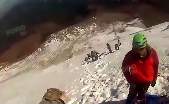 59 Yıl Önce Kaybolan Dağcıların Cesedi Bu Halde Bulundu!