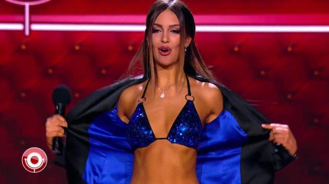 Müslüman Olan Eski Moskova Güzeli, Malezya Kralıyla Evlenip First Lady Oldu