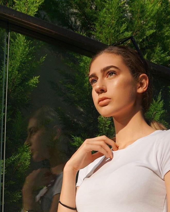 Acun Ilıcalı ile Aşk Yaşadığı İddia Edilen Itır Esen'in, Şeyma'ya Benzerliği Ağızları Açık Bırakıyor