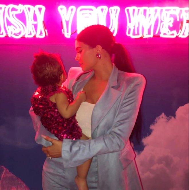 Kylie Jenner'ın Kızı İçin Yaptığı Milyon Dolarlık Parti Görenleri Şaşkınlığa Uğrattı!