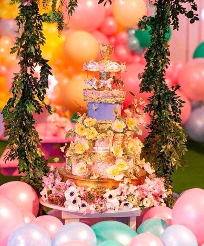 Kylie Jenner'ın Kızı İçin Yaptığı Milyon Dolarlık Parti Görenleri Şaşkınlığa Uğrattı!