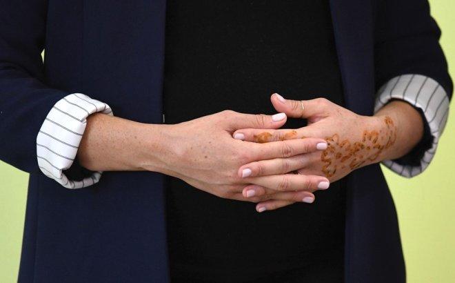 Asi Gelin Meghan Markle, Ellerine Kına Yaktı!