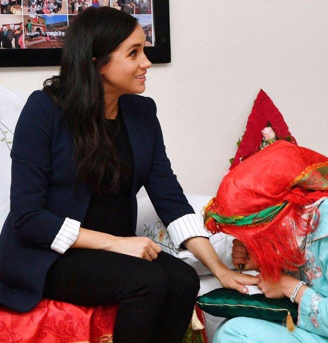 Asi Gelin Meghan Markle, Ellerine Kına Yaktı!