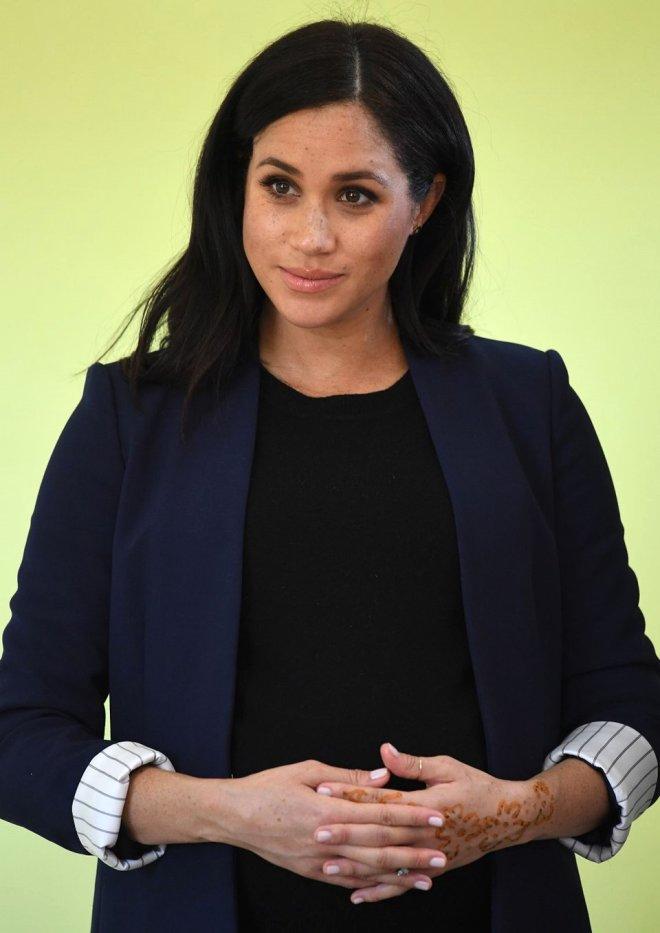 Asi Gelin Meghan Markle, Ellerine Kına Yaktı!