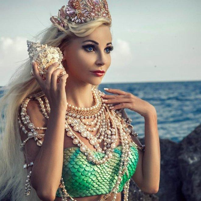Barbie Bebeğe Benzemek İçin 680 Bin Türk Lirası Harcadı!