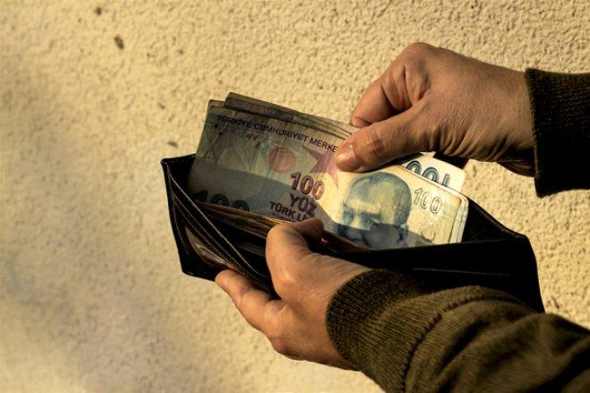 Emekliye Müjde! Mayıs Ayında Bin Lira İkramiye Geliyor