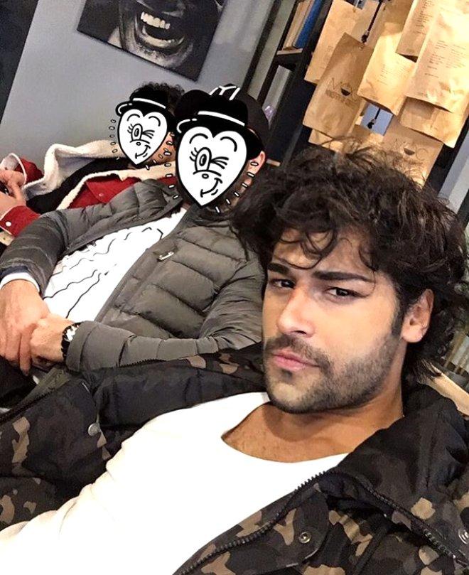 Yakışıklı Oyuncu Burak Özçivit'in İkizi Ortaya Çıktı!