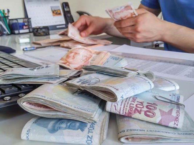 Milyonlar Heyecanla Bekliyor! Eşi Çalışmayanın Maaşı 344 Lira Artacak