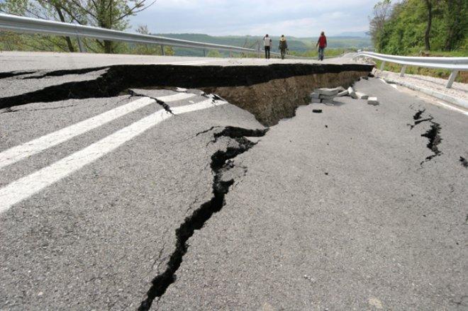 Deprem Kahininden Korkutan Uyarı! 8 Büyüklüğünde Deprem Geliyor
