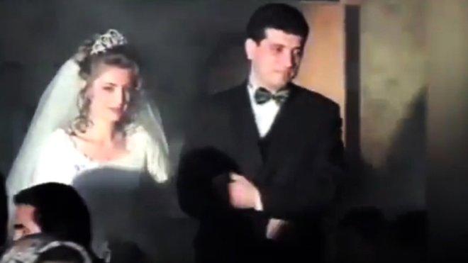 'O kıza bulaşma!' diyen abiyi bile umursamadı! Ekrem İmamoğlu ve eşi bakın nasıl tanıştı