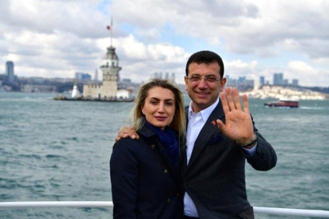'O kıza bulaşma!' diyen abiyi bile umursamadı! Ekrem İmamoğlu ve eşi bakın nasıl tanıştı