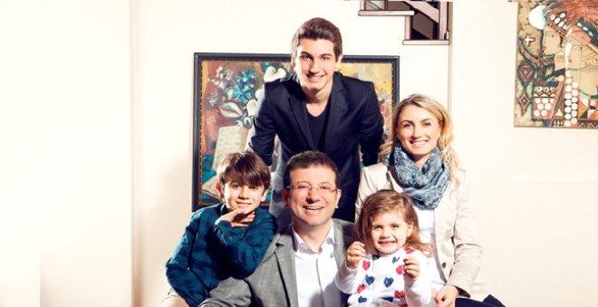 'O kıza bulaşma!' diyen abiyi bile umursamadı! Ekrem İmamoğlu ve eşi bakın nasıl tanıştı