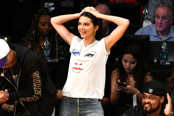 Kendall Jenner yeni sevgilisini de NBA'den buldu!