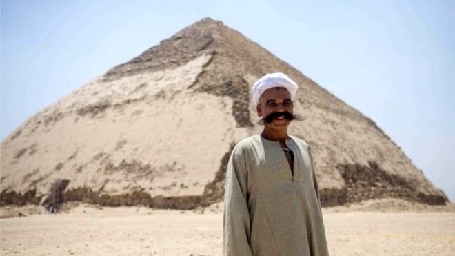 Milattan Ã¶nce 2600 yÄ±lÄ±nda inÅa edilen Ã¼nlÃ¼ piramit, ziyarete aÃ§Ä±ldÄ±! Mumyalar da sergilenecek