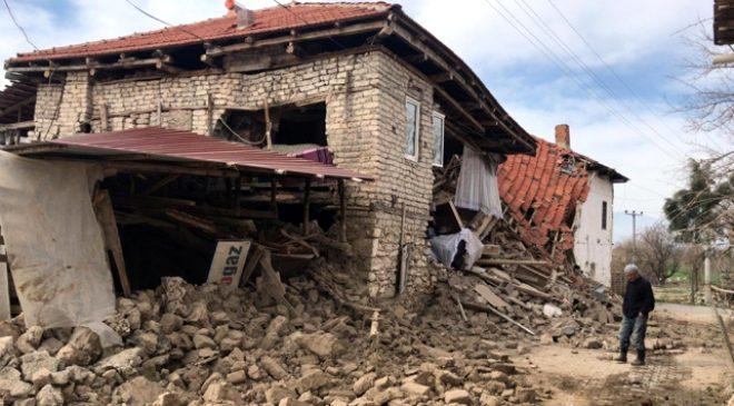 Deprem kahini Türkiye'yi uyardñ: 14-18 AÃÂustos'a dikkat!