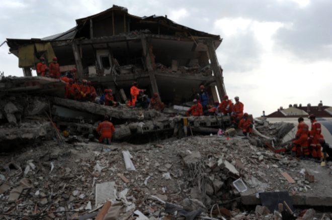 7.1 şiddetinde beklenen büyük İstanbul depreminde bakın hangi ilçeler riskli! İşte olası deprem senaryosu