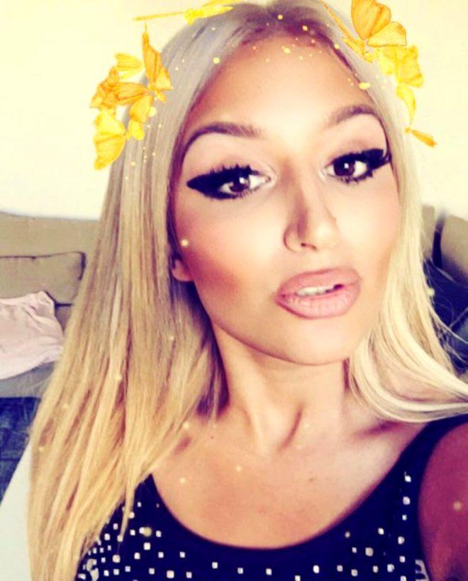 Her şey Barbie'ye benzemek için! Estetik operasyonlara yılda 104 bin TL harcıyor