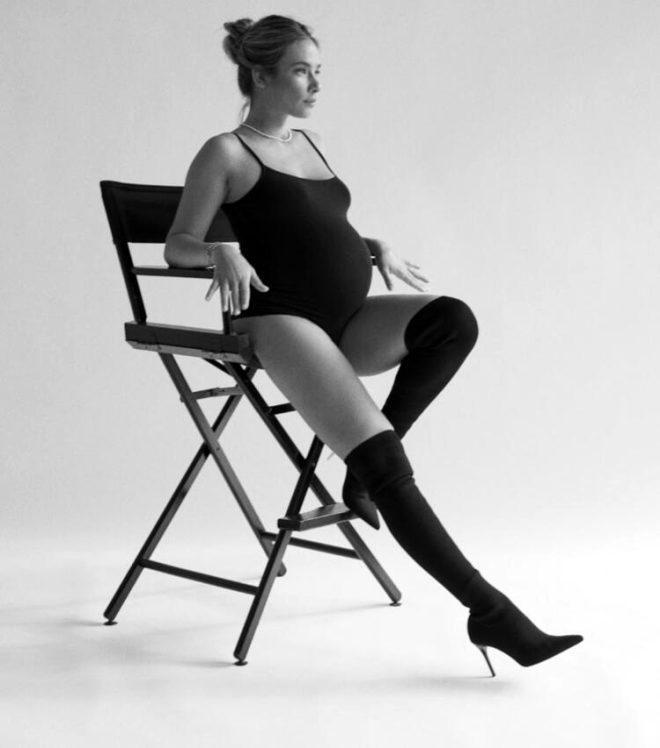 8 aylık hamile Müge Boz,'Daha çekici hissediyorum' diyerek iç çamaşırlı poz verdi!