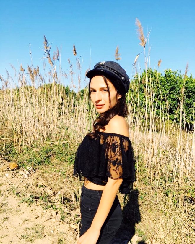 Bir Zamanlar Çukurova'nın Saniye'sini hiç böyle görmediniz! Cesur pozlarıyla Instagram'ı kasıp kavuruyor